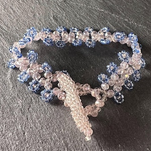 Rhonda Bracelet pattern 70. Beading tutorial. Crystals and daisies. Seed beads. This is a digital BEAD PATTERN and not a physical item.
