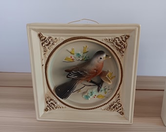 Deux assiettes carrées oiseaux 3D en céramique / Décoration murale