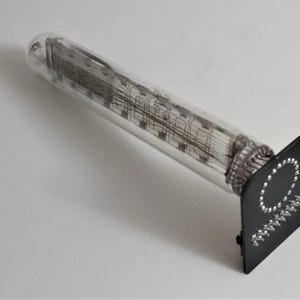 Zapasowa lampa VFD IV-18 do zegara Nixie