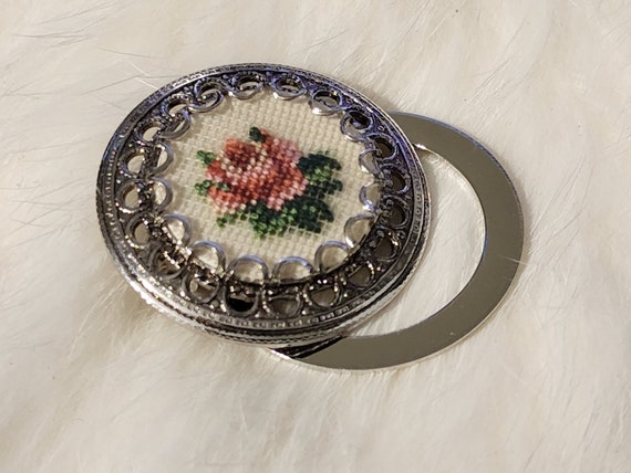 Petit Point Scarf Clip, Vintage Scarf Ring, Embroidered Jewelry, Rose Scarf  Clip, Gift for Her, Silver Tone Jewelry, Petit Point Jewelry 