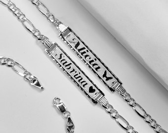 Pulsera de cadena Figaro de plata de ley con identificación grabada personalizada. Joyería con identificación personalizada.