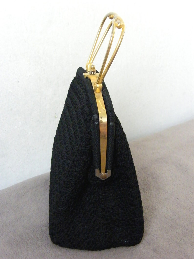 Vintage handbag retro Doctor Bag Style trunk/top handle gold metal clasp/mid-century braided raffi straw handbag/fashion accessory gift image 3
