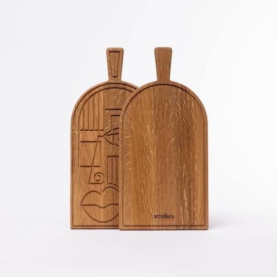 Oak Serving Board – Carved Cutting Board