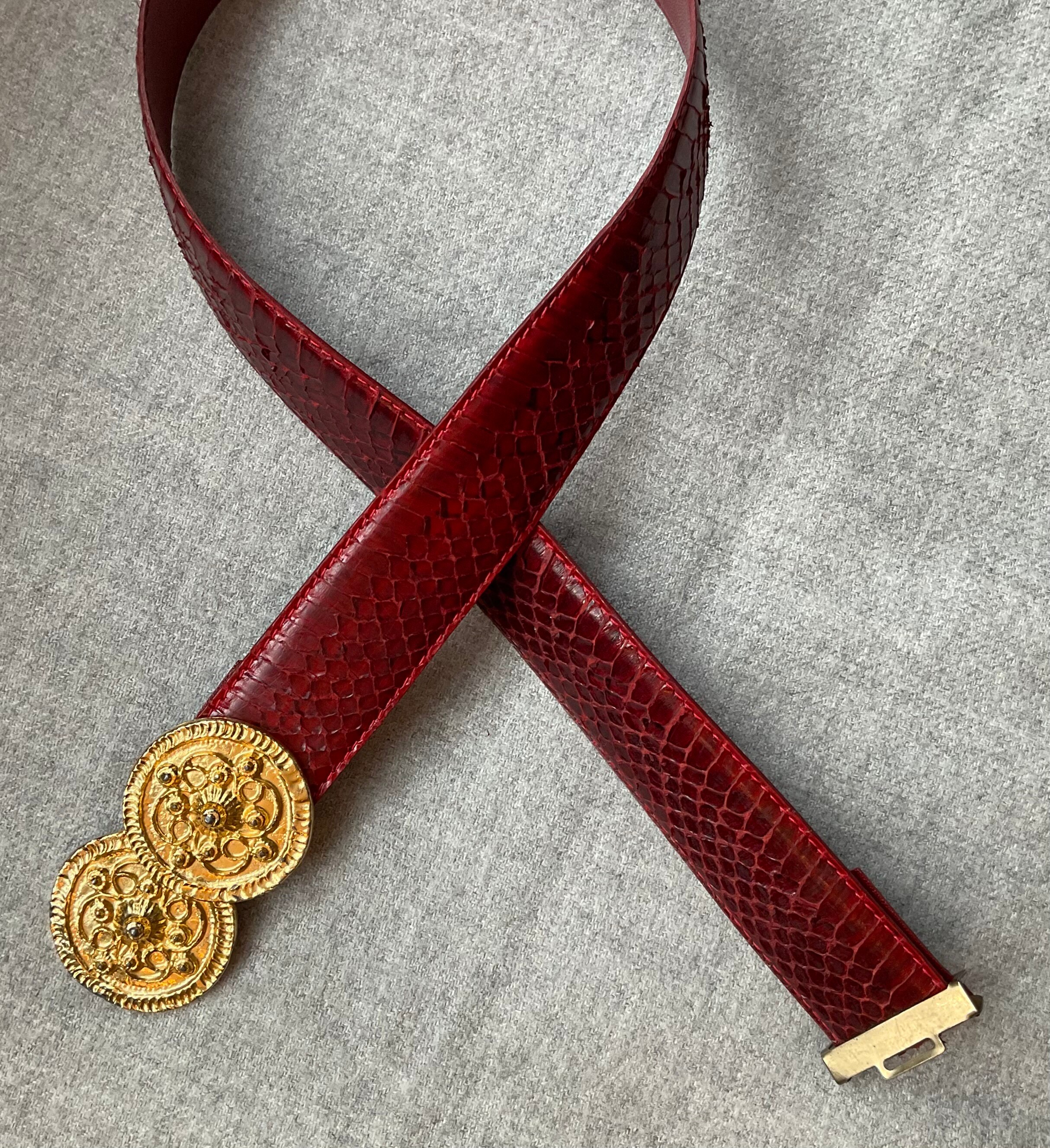 Byzantine Buckle Snakeskin Belt, Vintage, Reptile, Dark Red  display picture 2