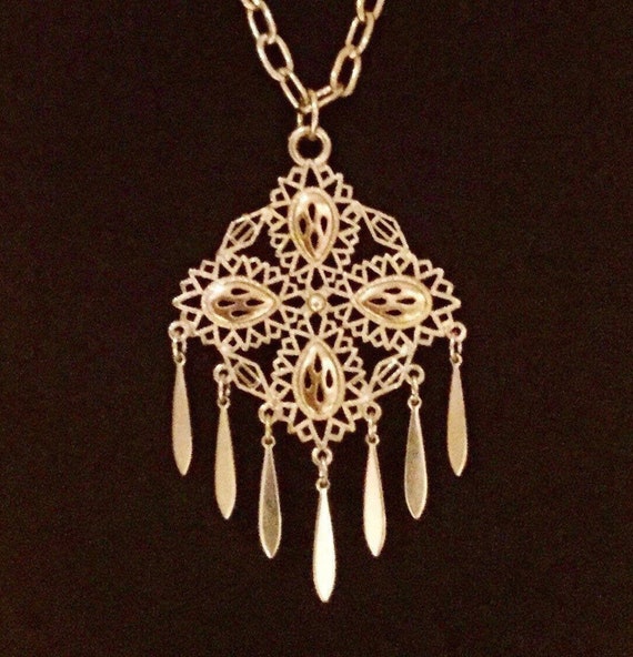 Vintage Fringed Medallion Pendant Necklace, Silve… - image 1