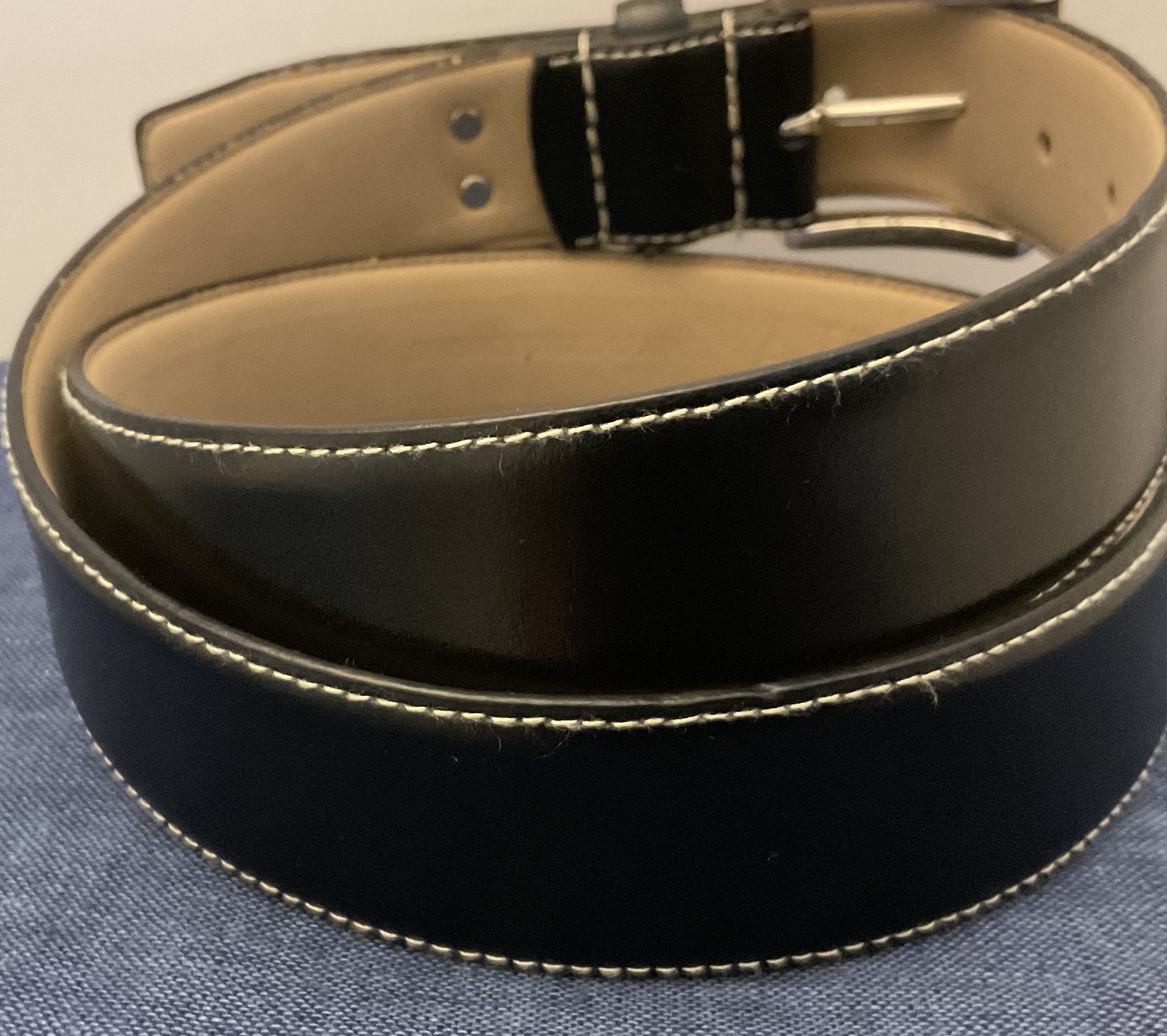 ANNE KLEIN Vintage Black Leather Belt, Contoured, Womens  display picture 2