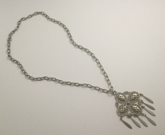 Vintage Fringed Medallion Pendant Necklace, Silve… - image 3