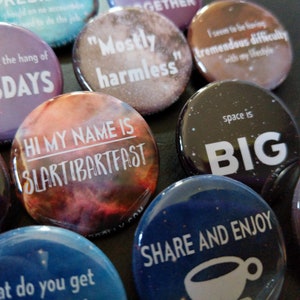 Hitchhiker's Guide to the Galaxy buttons 1.25 / 32mm pin back button/badge Don't Panic, 42 and more image 6
