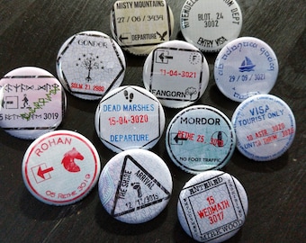 Botones de sello de pasaporte de la Tierra Media 1.25" / 32mm pin back button/insignia