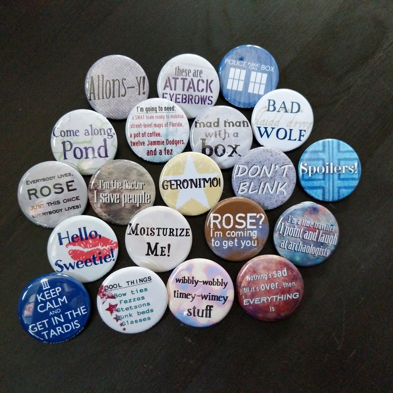 Doctor Who buttons 1.25 / 32mm pin back button/badge image 1