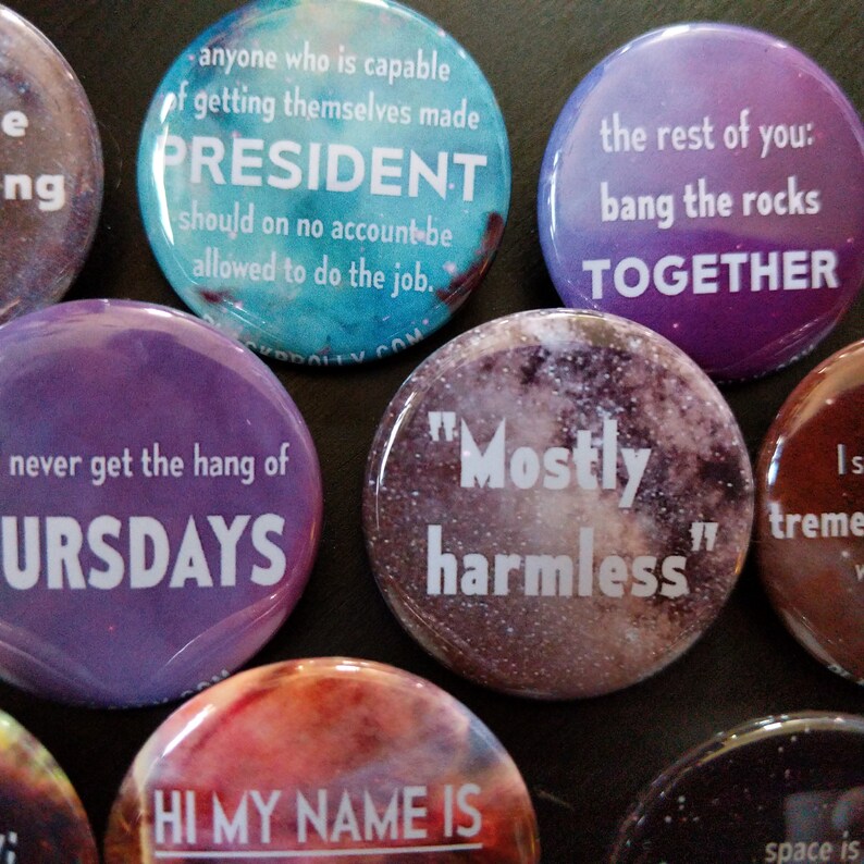 Hitchhiker's Guide to the Galaxy buttons 1.25 / 32mm pin back button/badge Don't Panic, 42 and more image 3