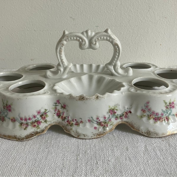 Présentoir à oeufs, porcelaine