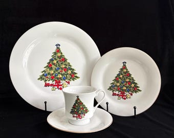 Sea Gull Fine China CHRISTMAS TREE Replacements - Dinner Salad Plates Cup Saucer SGU1 Jian Shiang