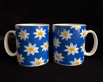 Elizabethan Dazzling Daisy Fine Bone China Mugs