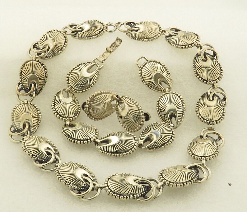 Vintage Hand EngravedBeaded Sterling Silver Stamped Danecraft Bracelet Non Pierced Earrings /& Necklace Set.