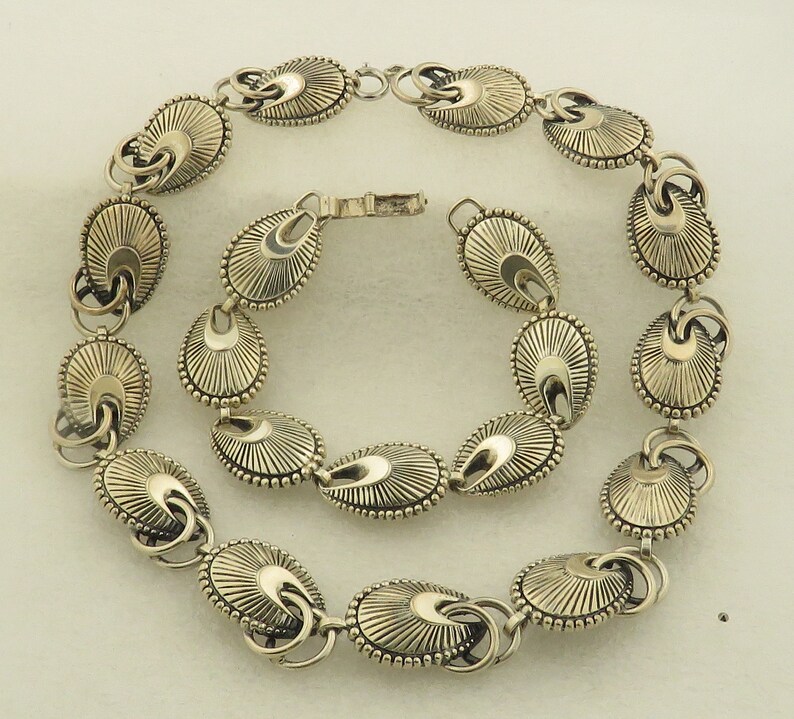 Vintage Hand EngravedBeaded Sterling Silver Stamped Danecraft Bracelet Non Pierced Earrings /& Necklace Set.