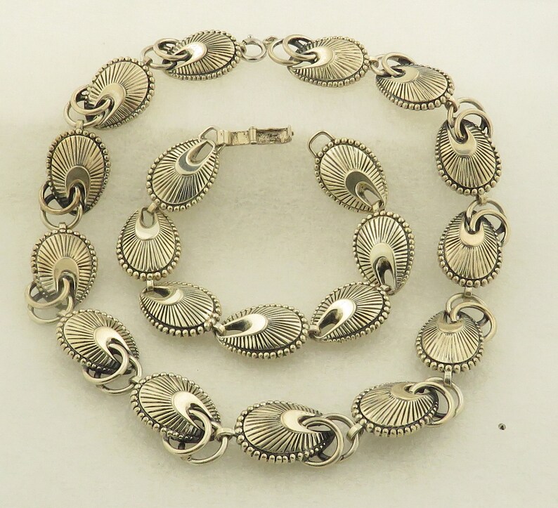Vintage Hand EngravedBeaded Sterling Silver Stamped Danecraft Bracelet Non Pierced Earrings /& Necklace Set.