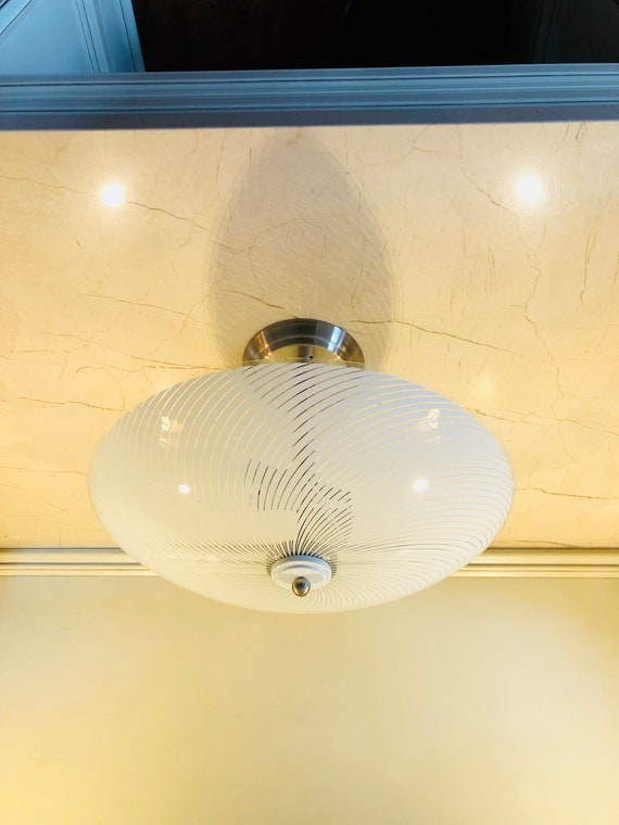Mid Century Modern Round Saucer Atomic Diffuser Ceiling Light