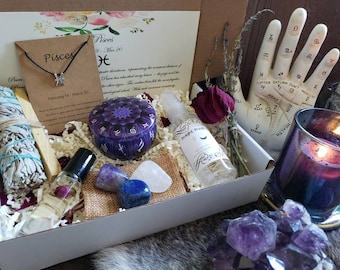 Deluxe Pisces Gift Set | Horoscope Gift Set | Zodiac Gift Set | Pisces Birthday Gift | Deluxe Birthday Set | Gift for Her | Birthday Box