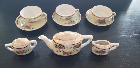 childs china tea set