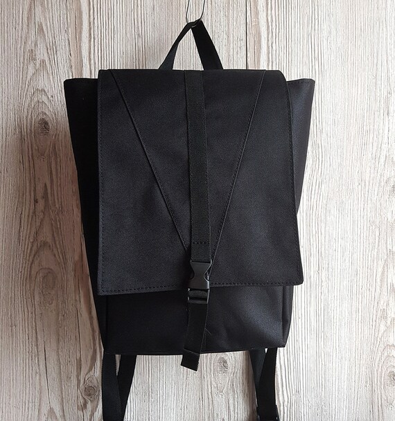 waterproof vegan backpack