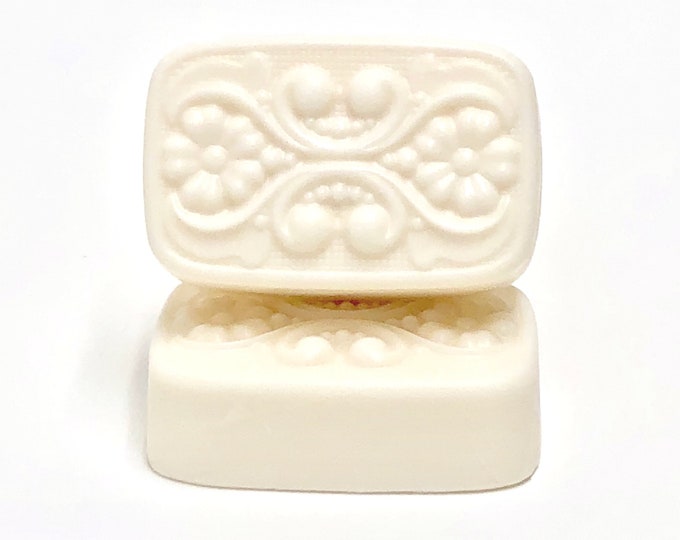 Shea + Coconut | shea butter soap | phthalates - detergent and paraben Free | The Graceful Rabbit