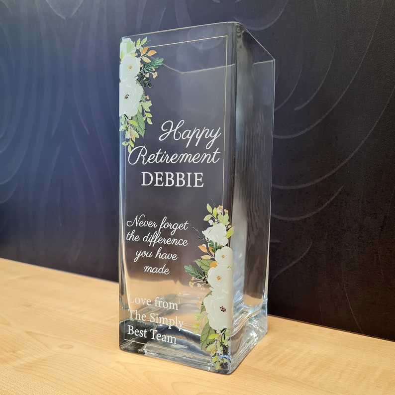 Personalisierte Ruhestand Vase, Glas Blumenvase, Abschiedsgeschenk für Kollegen, Chef, Freund, Kollegen, Arbeitsgeschenke, dekoratives Andenken Bild 4