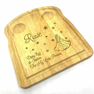 Gepersonaliseerde ontbijtplank | Gegraveerd Dippy Egg & Soldiers | Verjaardagscadeaus voor het gezin, kinderen, meisjes en jongens | Prinses, dinosaurus, fee
