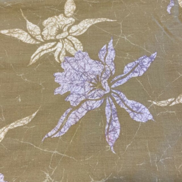 Lahaina Batik Beige Purple Hoffman Fabric Material 44 X 76 Flower