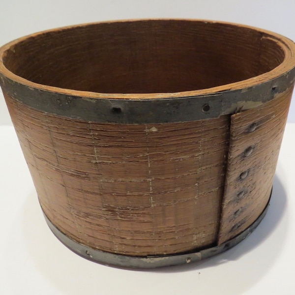 Scarce find antique original primitive firkin/grain measure dating 1800's