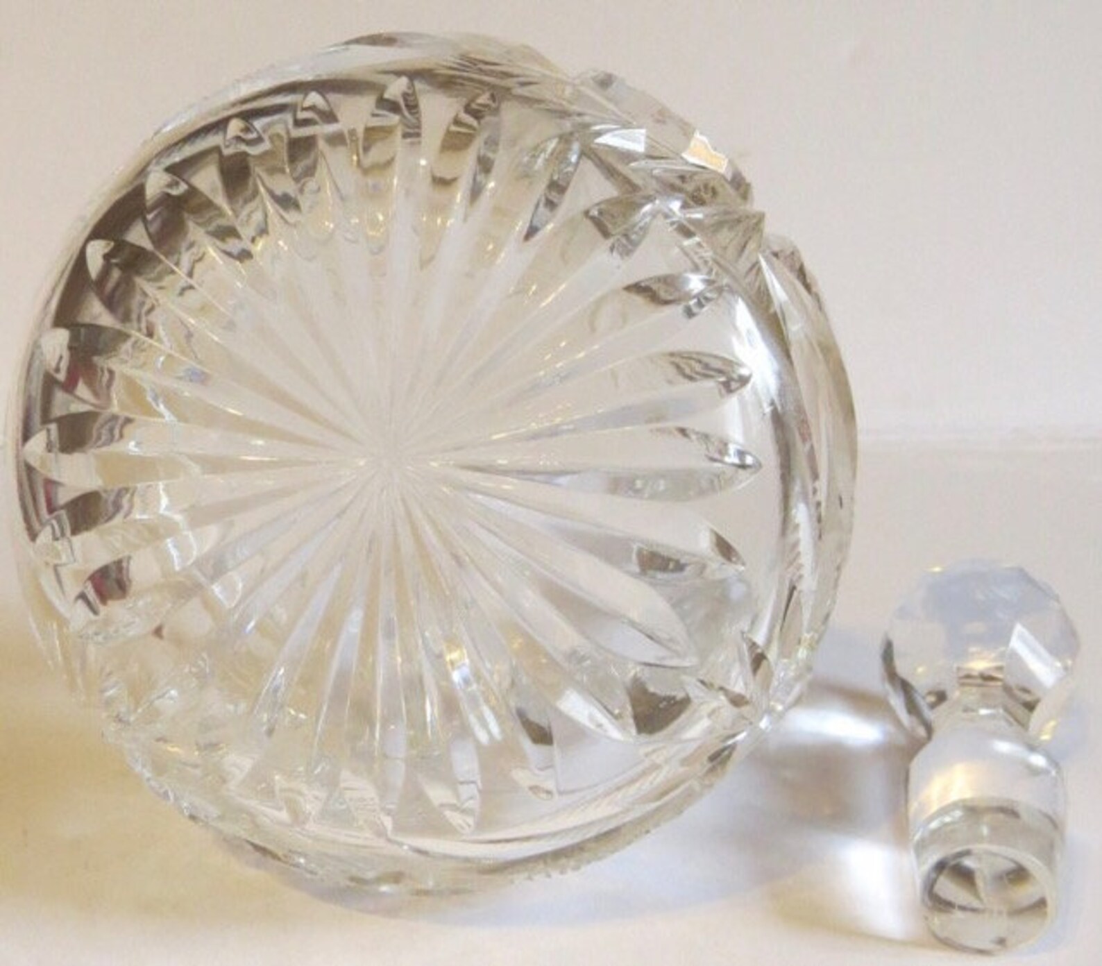 Exceptionally fine crystal Pinwheel decanter Etsy
