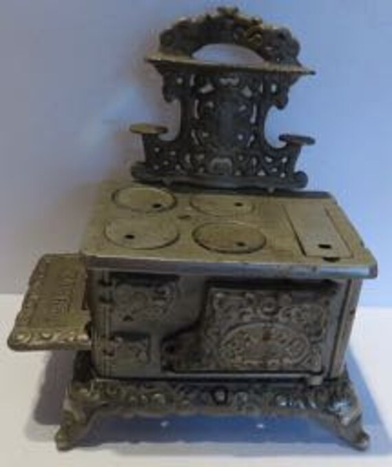 Vintage Eagle Cast Iron Miniature Salesman Sample Kitchen Wood - Etsy Canada