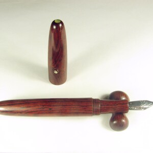 Stylo-plume entièrement en bois de cocobolo image 6