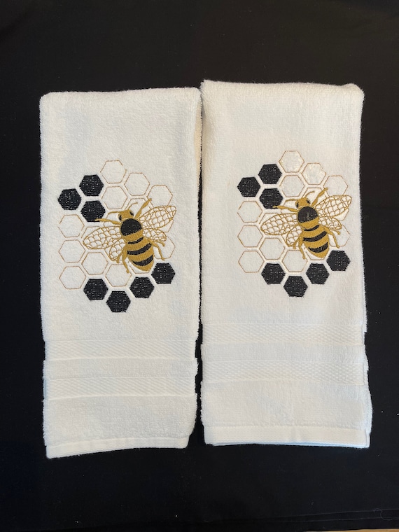 Bee hand towel hotsell
