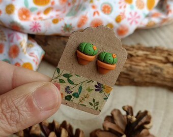 Cactus lobe earrings in polymer clay. Orange flower