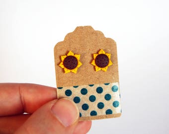 Sunflower lobe earrings in polymer clay