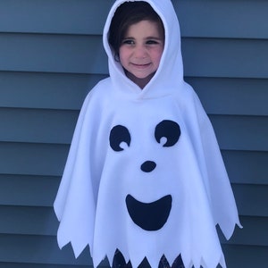 Ghost Car Seat Poncho Ghost Costume Kids Toddler Child Baby Poncho Traveling Warm Hooded Blanket Halloween Poncho