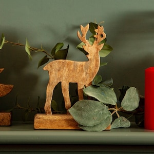 Natural Wood Standing Reindeer Christmas Decoration - Festive Winter Nature Woodland Ornament Nordic Rudolph Deer Stag Gift Friends Family