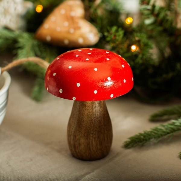 Red and White Polka Dot Wooden Mushroom Christmas Ornament - Winter Festive Rustic Nordic Hygge Natural Woodland Cosy Toadstool Gift