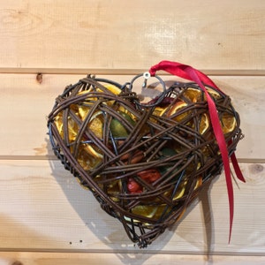 Stunning Dried Fruit Wicker Heart with Scented Christmas Fragrance - Perfect Festive Decoration Ornament Hanging Door Wreath Winter Gift