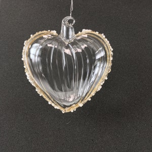 2 Gold & White Beaded Glass Love Heart Valentine&#39;s Day Hanging Decorations For Her Christmas Tree Ornament Gift Holiday Anniversary Wedding