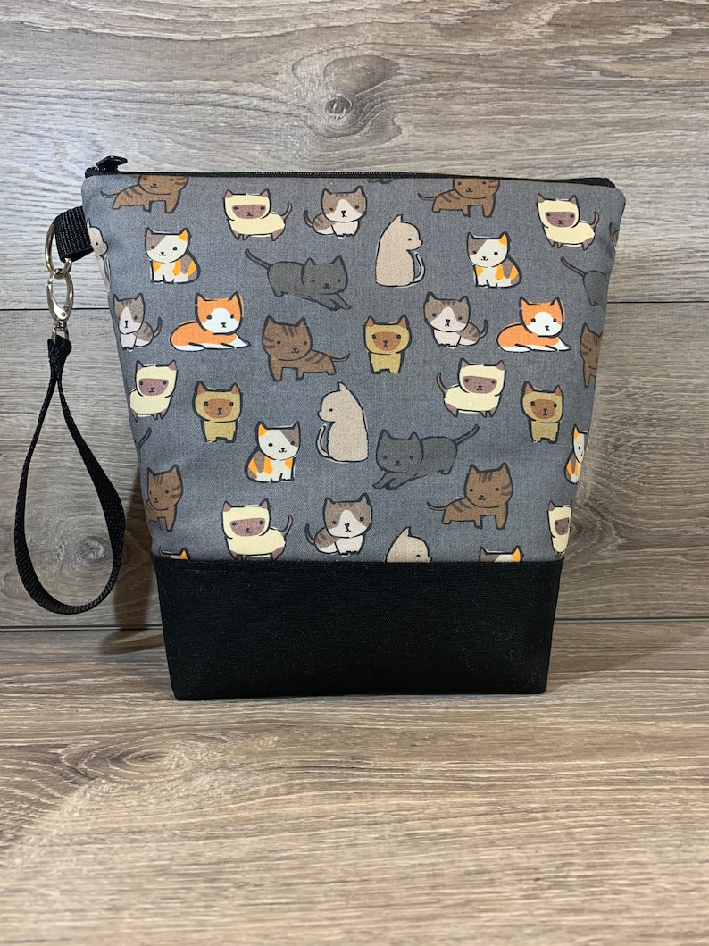 All the cats large zipper bag A great gift for your favorite knitting cat lover! A perfect knitting or crochet project bag