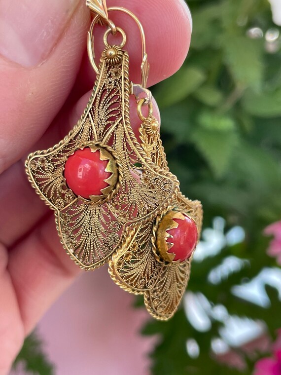 Vintage red coral gold earrings - image 3