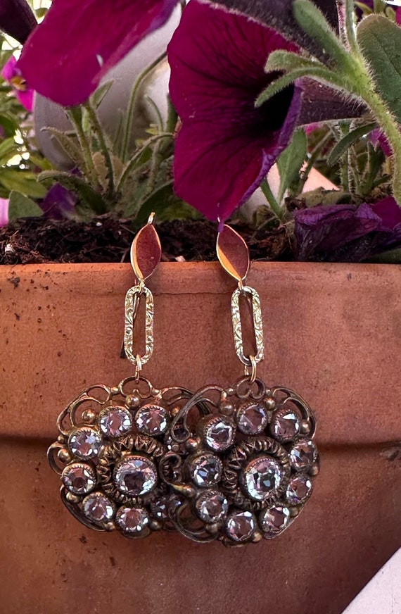 Vintage 10k Gold Paste Stone Floral Drop Earrings - image 8