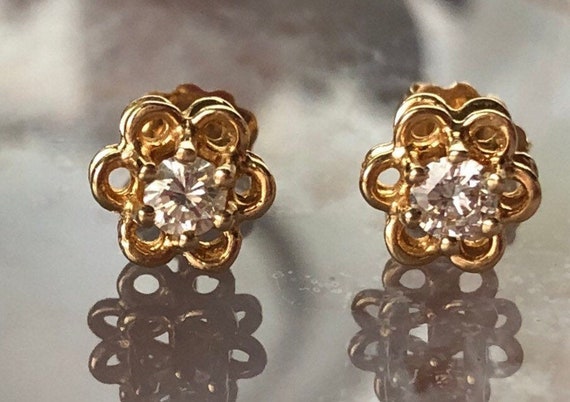 14k Vintage Diamond earrings