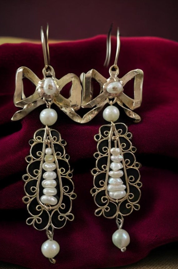 Vintage long filigree and pearl earrings