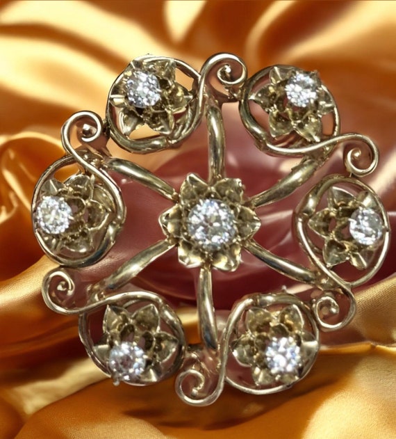 14k old cut Diamond starburst pendant