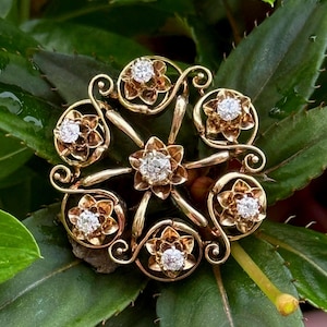 Moonlit Meadow Antique Diamond Vine Pendant
