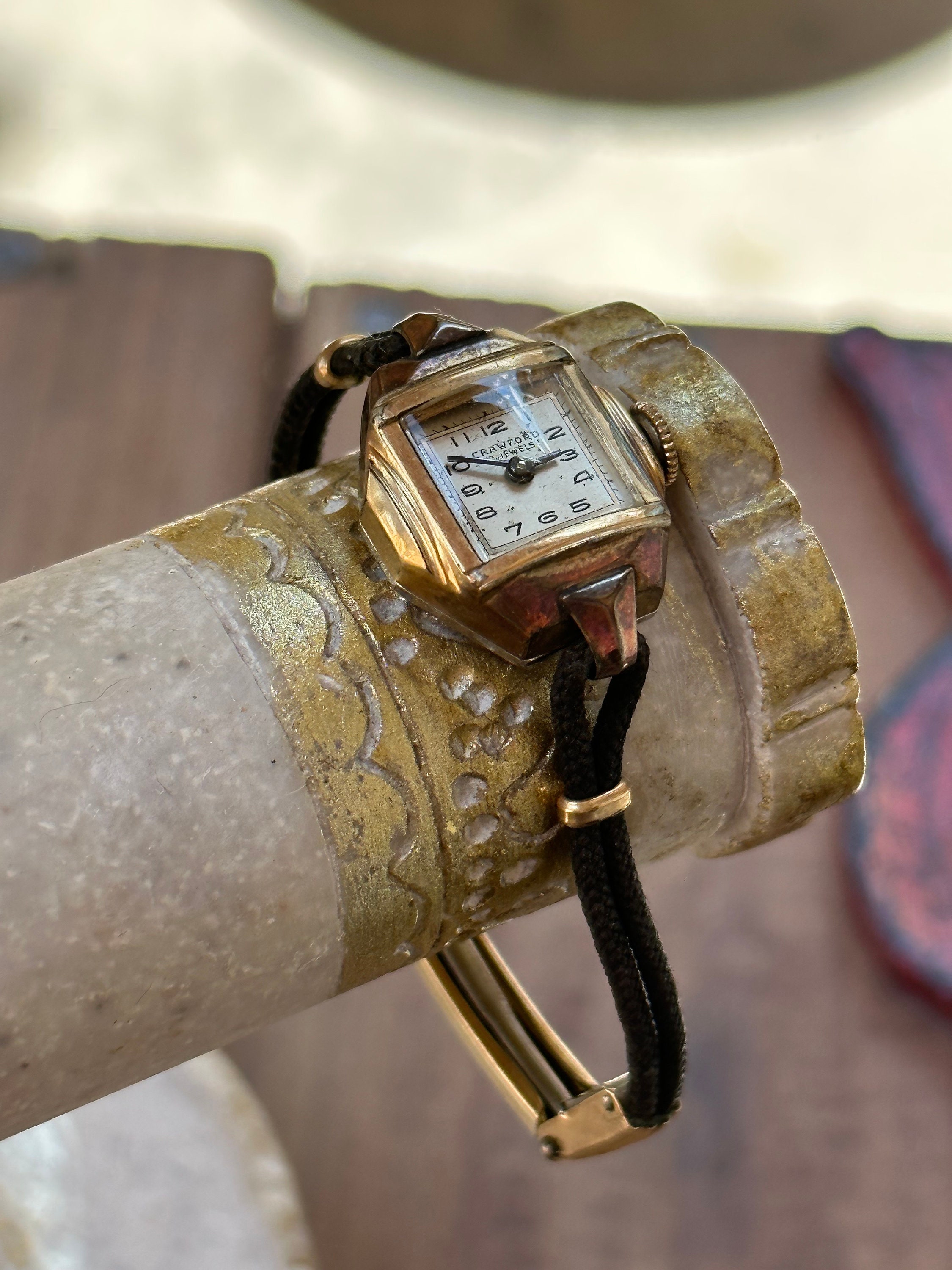 Vintage crawford 2025 ladies watch