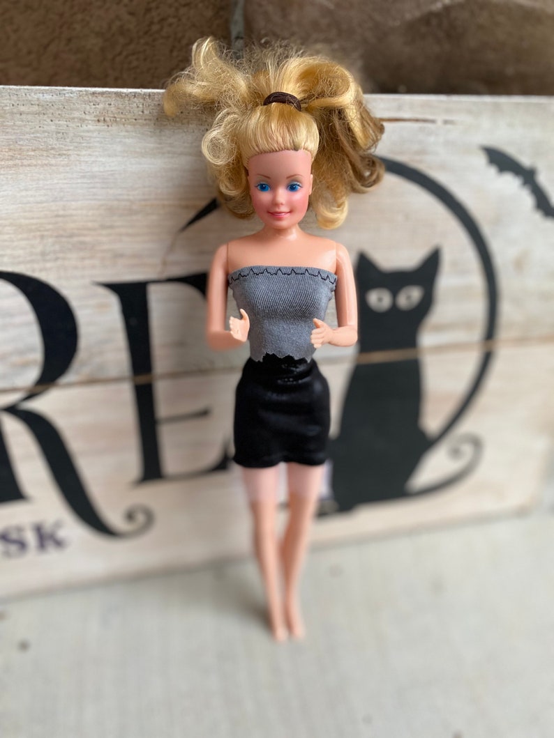 Pleather Style Black Skirt with Lace for BARBIE 1 Piece Skirt for 11.5 fashion doll Barbie Skirt with Lace image 4